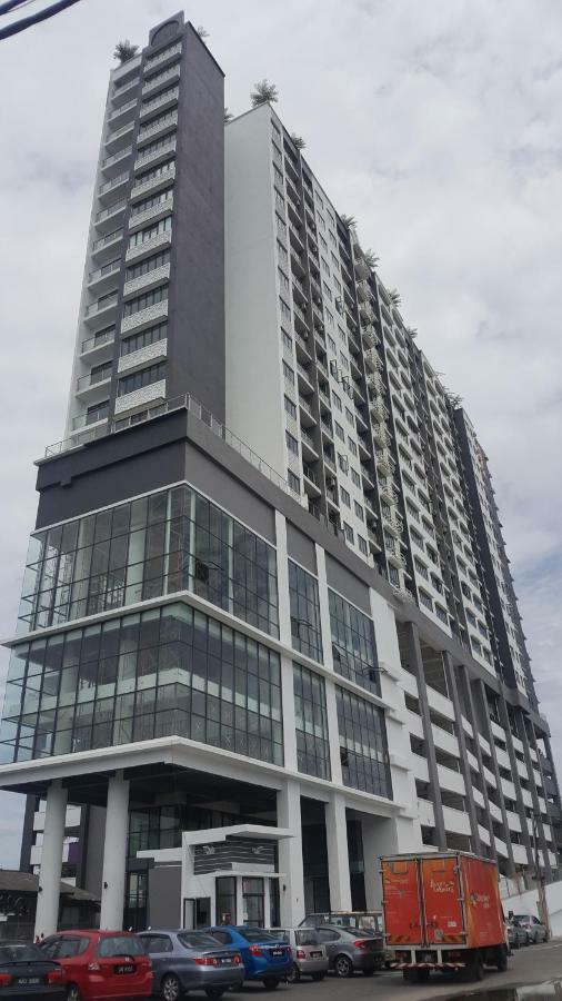 Prestige Sky Riverfront Kota Bharu Exterior foto